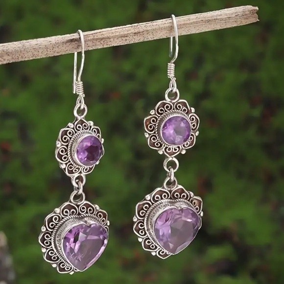 Gorgeous Purple, Amethyst Color Gemstone, Lab created, Heart Dangle Earrings - Picture 2 of 5